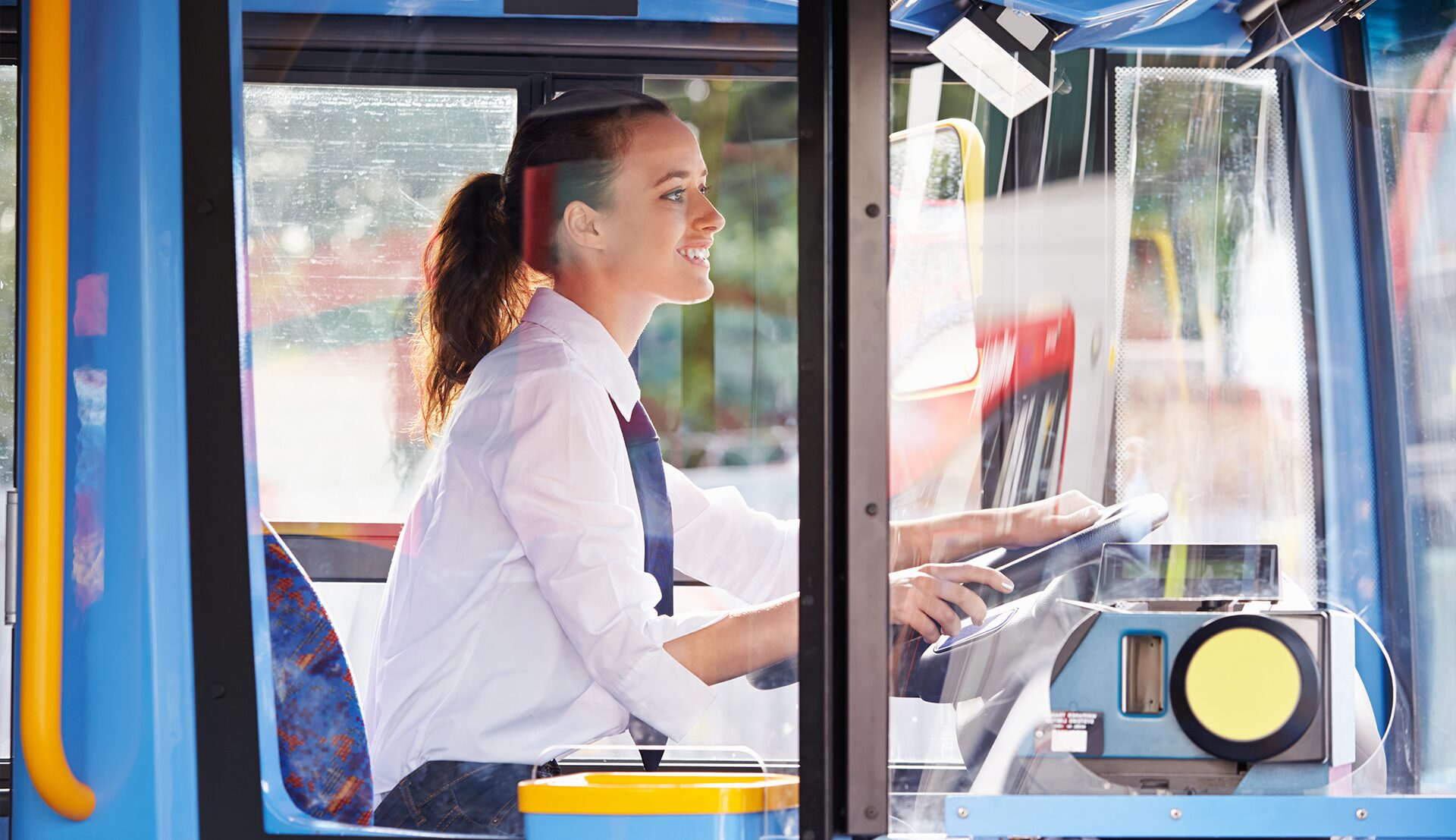 Conductrice de bus : tout savoir sur ce métier au féminin