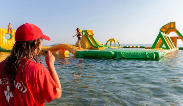 Job de vacances : travailler l’été sans sacrifier ses vacances, mythe ou réalité ?