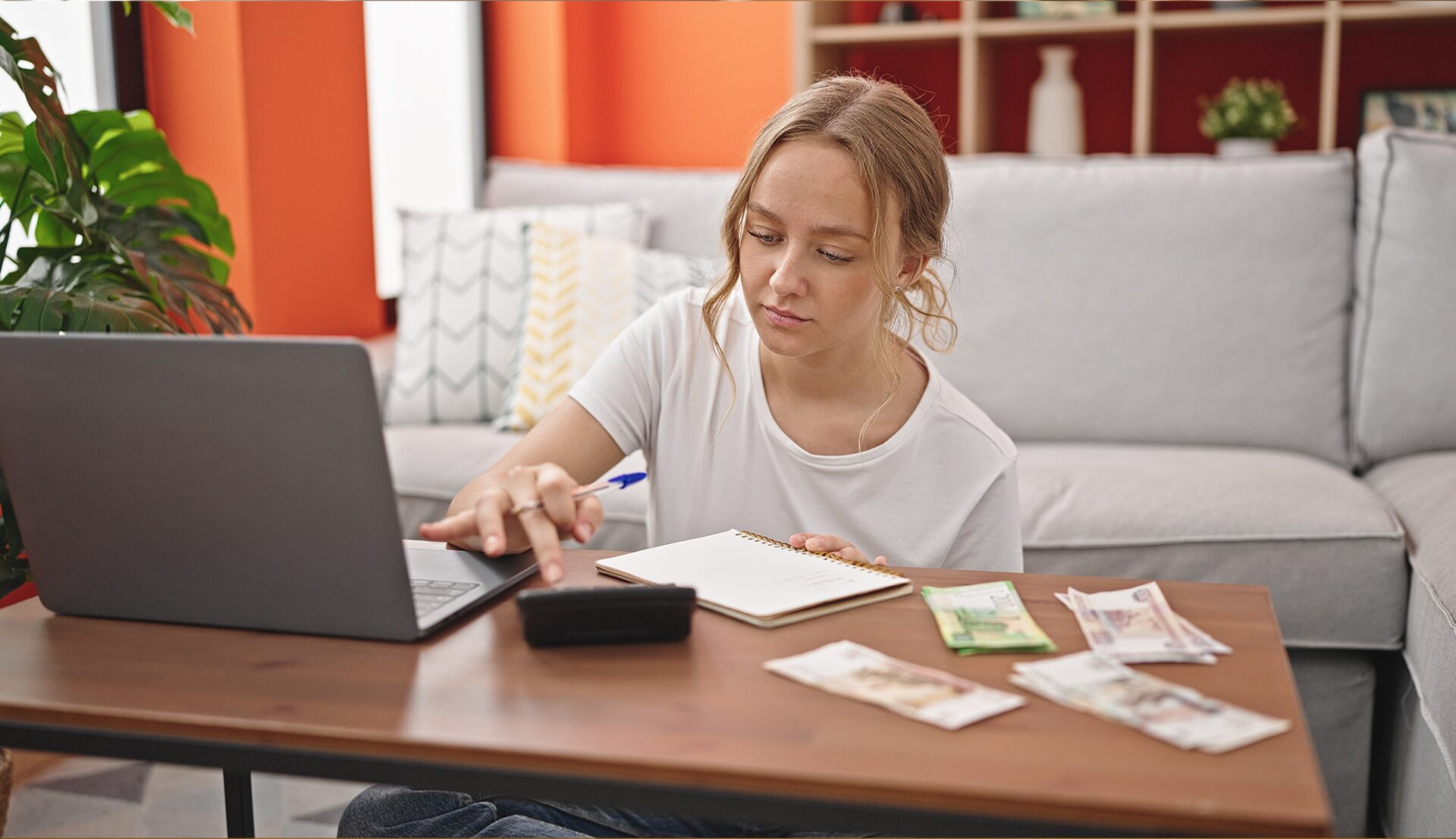 Comment gérer son budget quand on est jeune pour équilibrer épargne, charges et loisirs ?